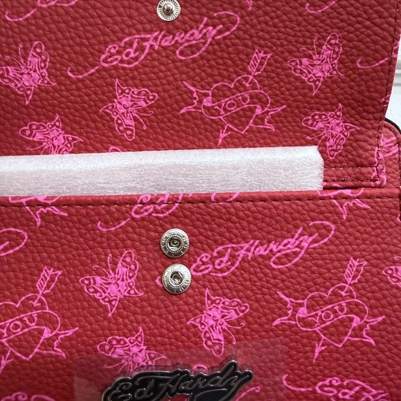 NWT Ed Hardy Red Tiger Cellphone  Zip Around Compact Crossbody Wallet - Picture 7 of 9